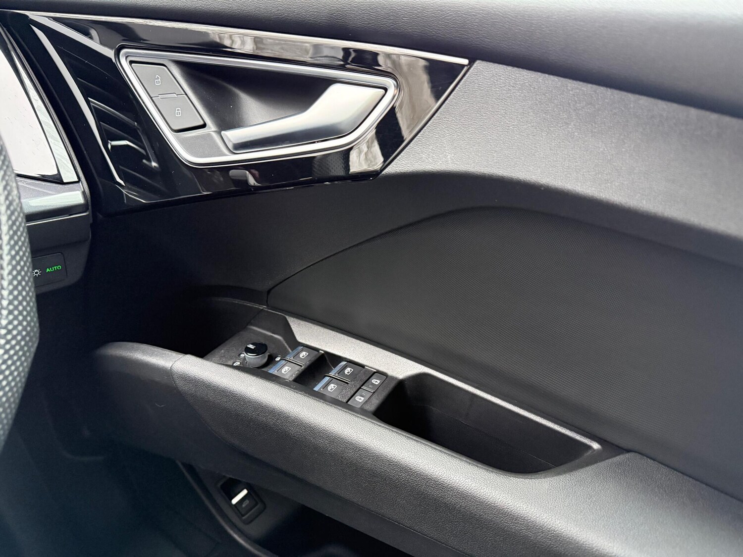 Used Audi Q4 e-tron 2022 for sale - 77523610: Photo 16