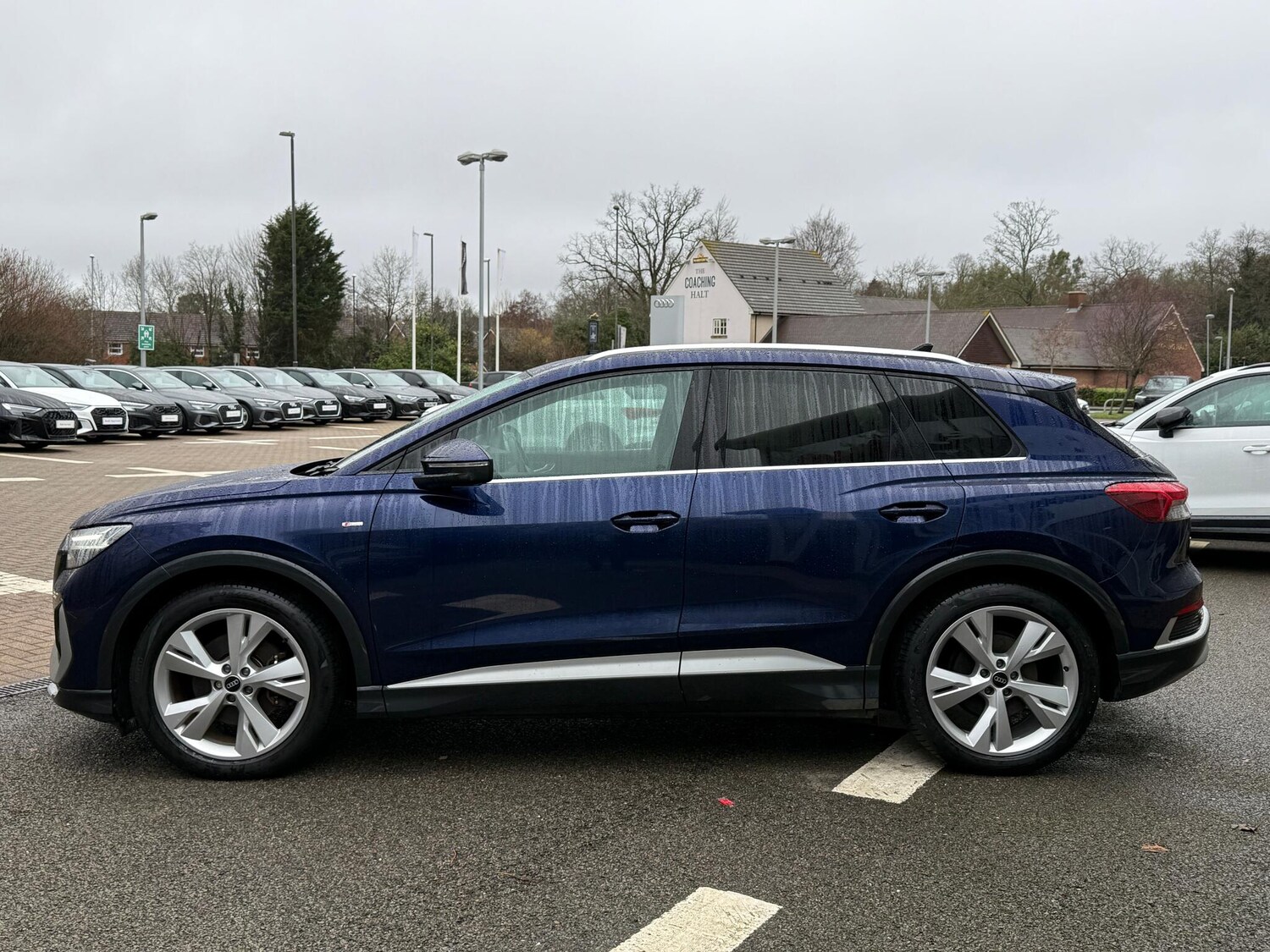 Used Audi Q4 e-tron 2022 for sale - 77523610: Photo 42