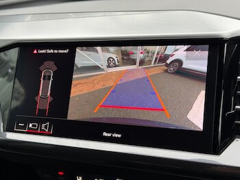 Used Audi Q4 e-tron 2022 for sale - 77523610: Photo