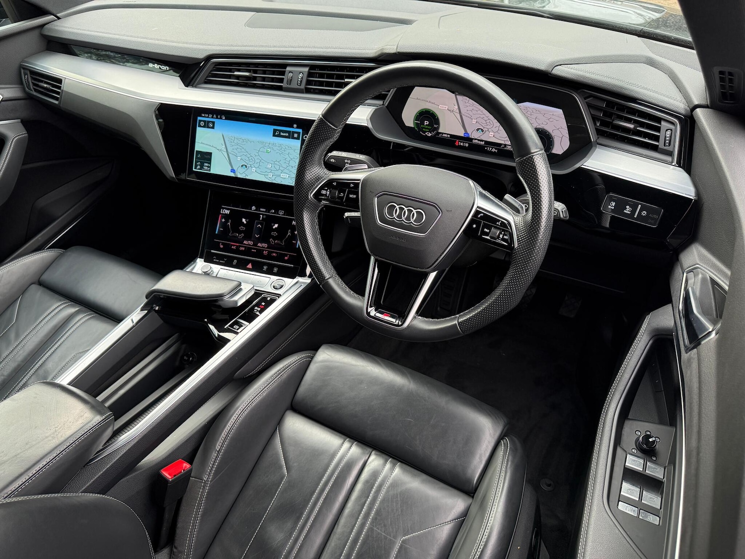 Used Audi e-tron 2022 for sale - 76780651: Photo 33