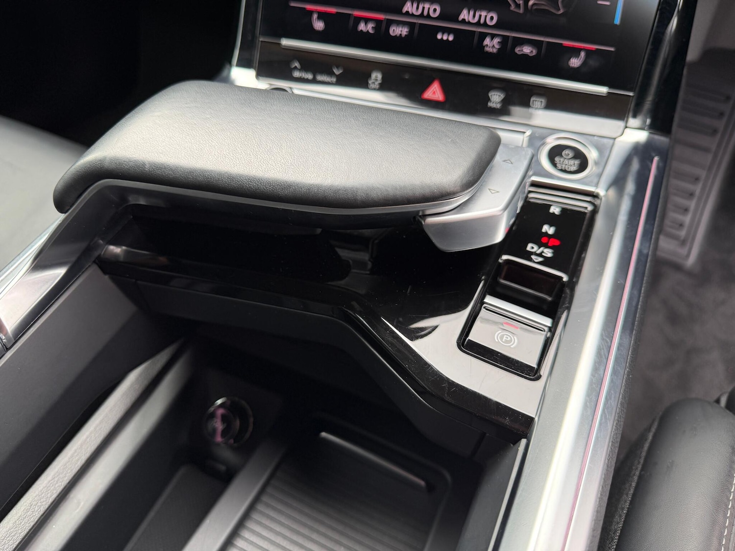 Used Audi e-tron 2022 for sale - 76780651: Photo 49