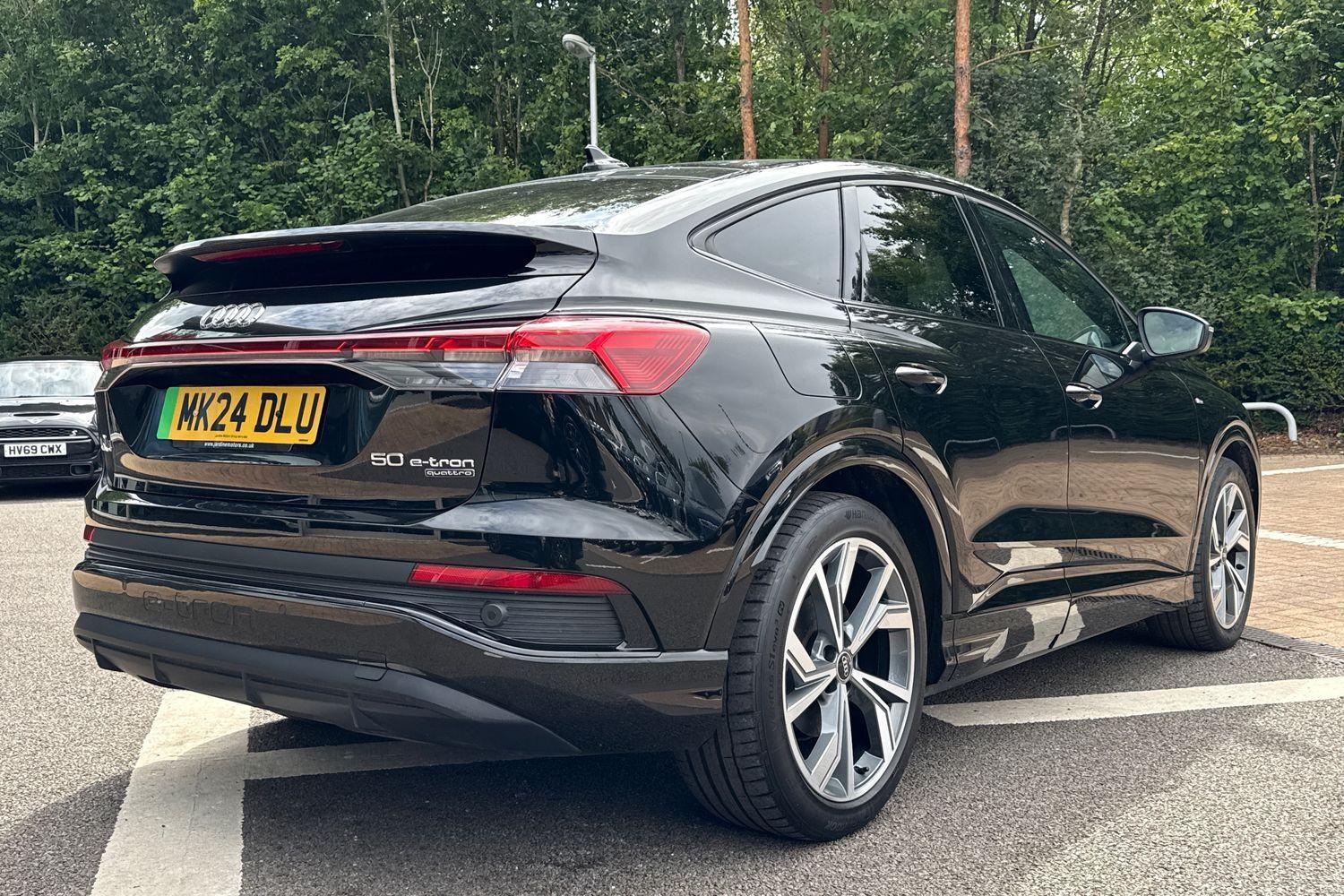 Used Audi Q4 e-tron 2024 for sale - 76825256: Photo 7