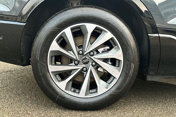 Used Audi Q6 e-tron 2024 for sale - 76251258: Photo 12