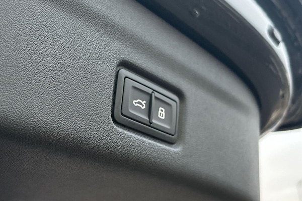 Used Audi Q6 e-tron 2024 for sale - 76251258: Photo 19