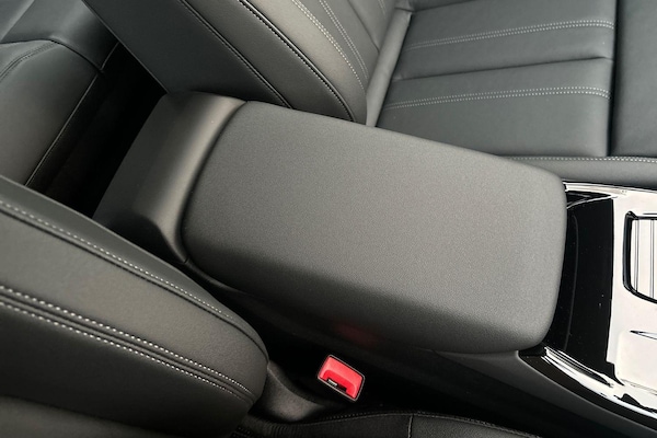 Used Audi Q6 e-tron 2024 for sale - 76251258: Photo 40