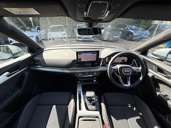 Used Audi Q5 2024 for sale - 75950110: Photo