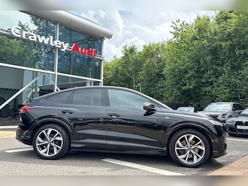 Used Audi Q4 e-tron 2024 for sale - 77411911: Photo