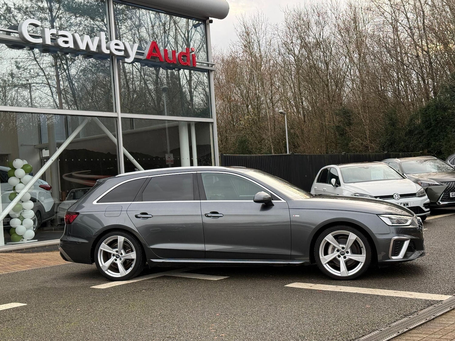 Used Audi A4 2023 for sale - 76964319: Photo 2