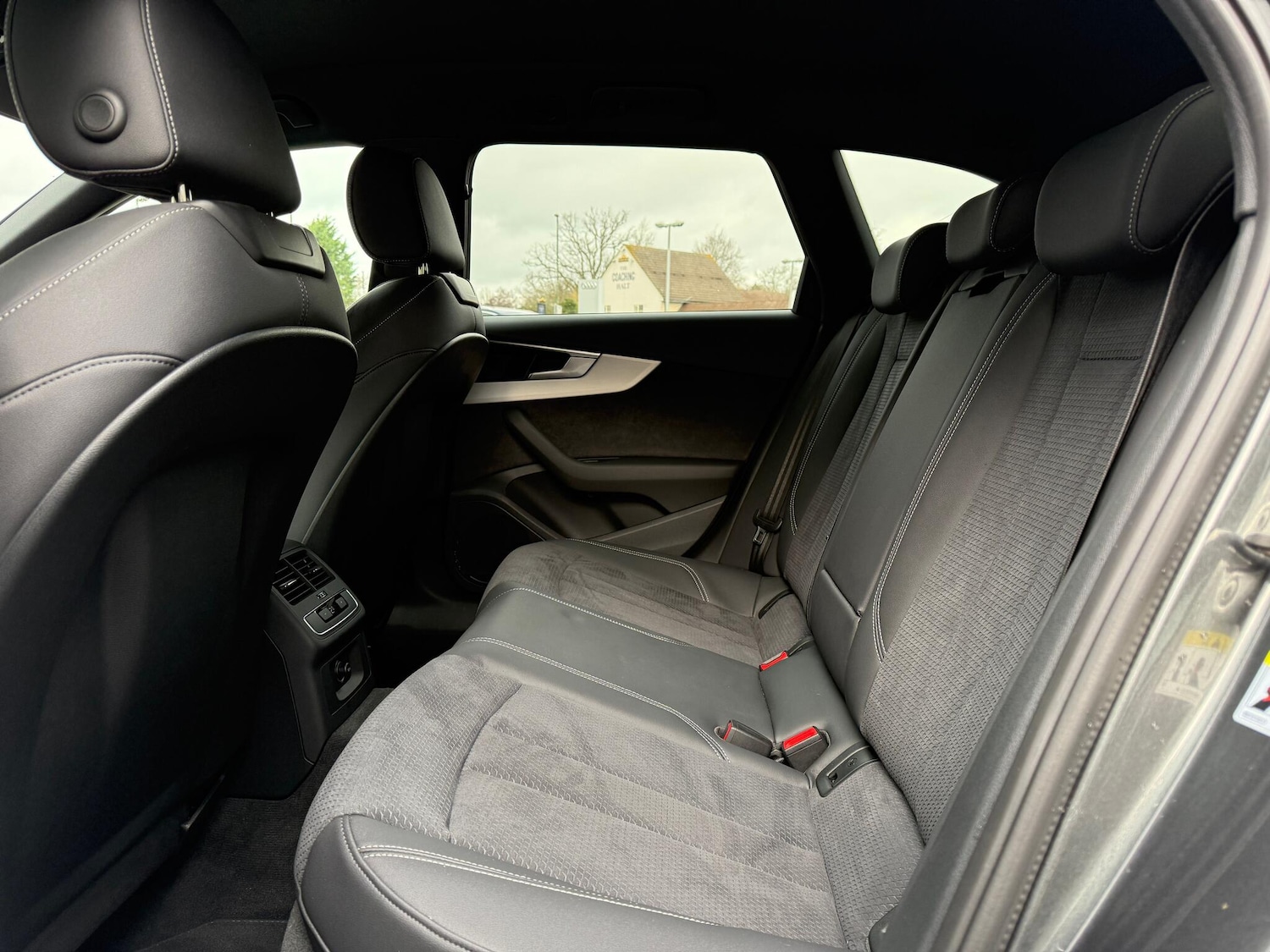 Used Audi A4 2023 for sale - 76964319: Photo 21