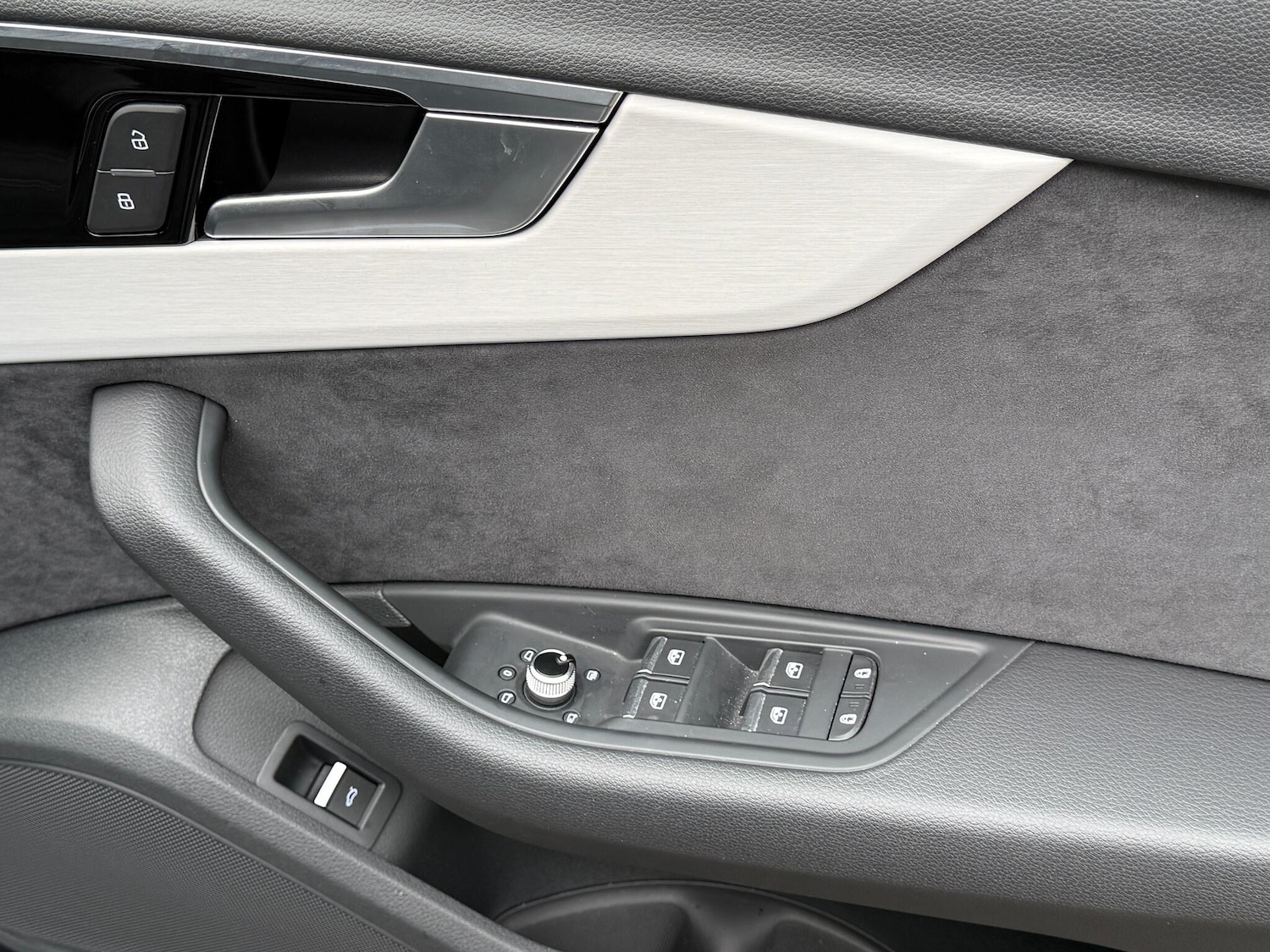 Used Audi A4 2023 for sale - 76964319: Photo 41