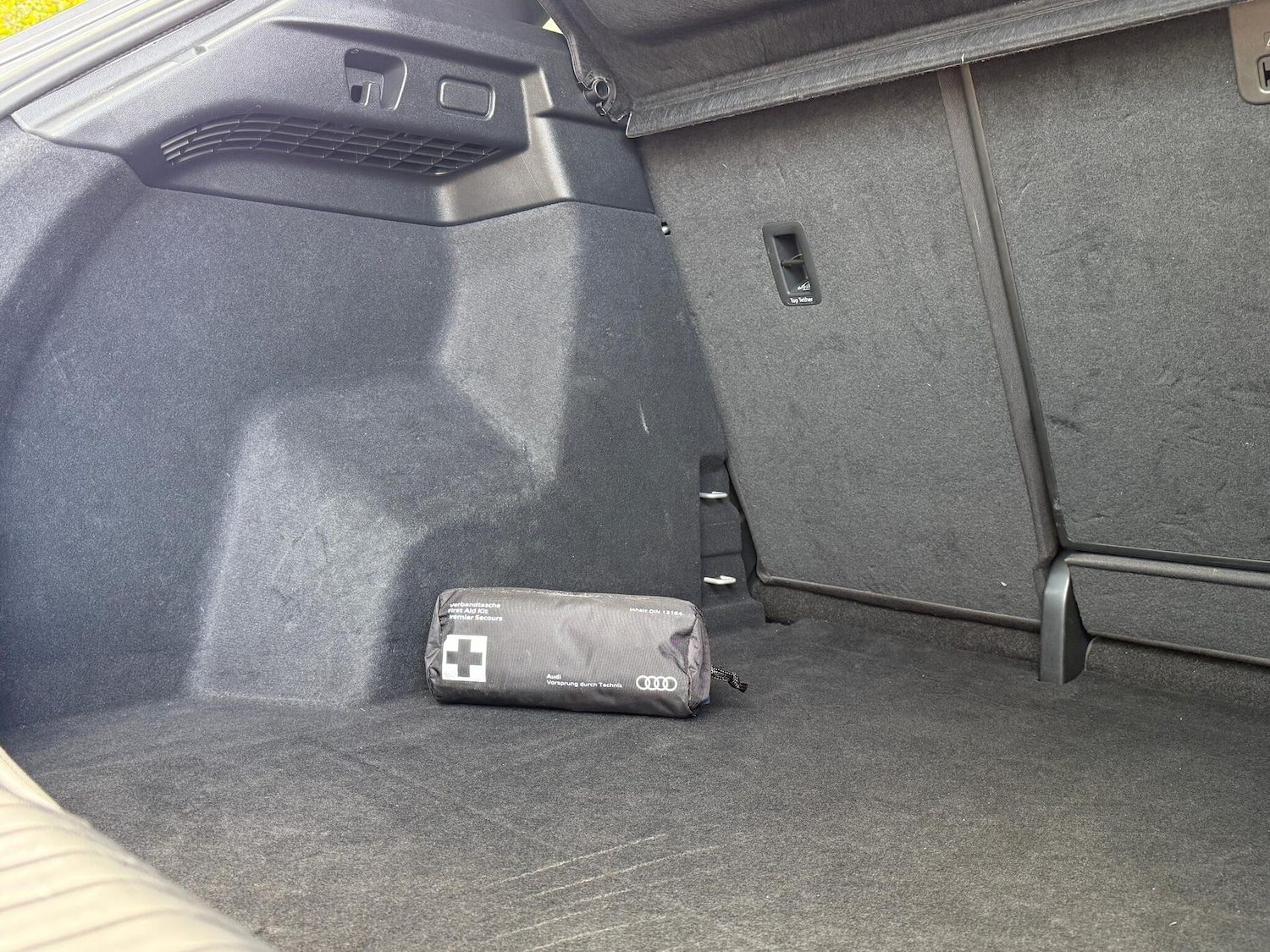 Used Audi Q4 e-tron 2023 for sale - 76398362: Photo 25