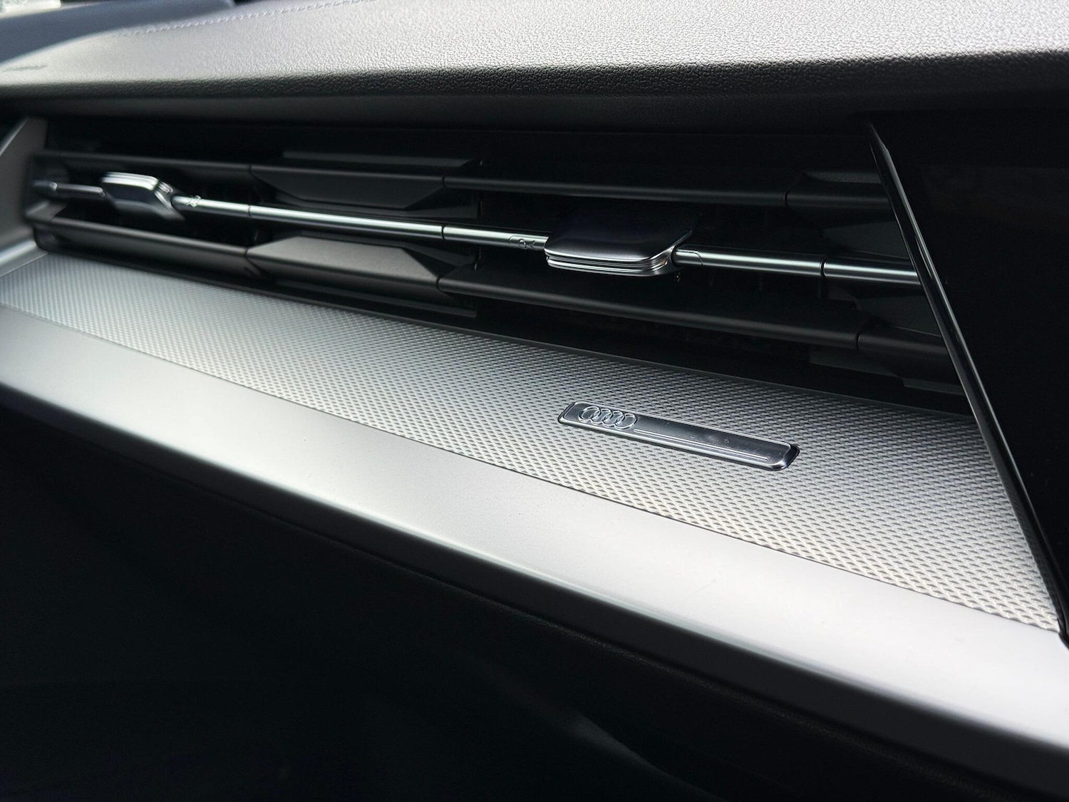 Used Audi A3 2023 for sale - 76377817: Photo 20