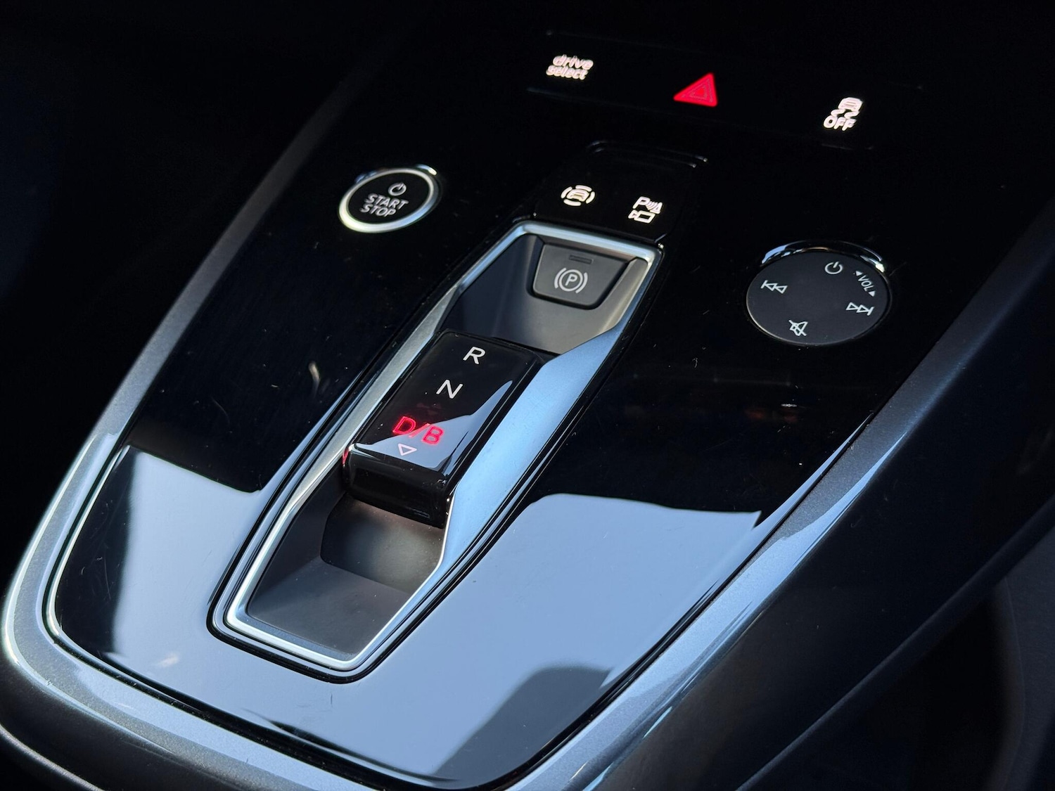 Used Audi Q4 e-tron 2022 for sale - 76377549: Photo 14