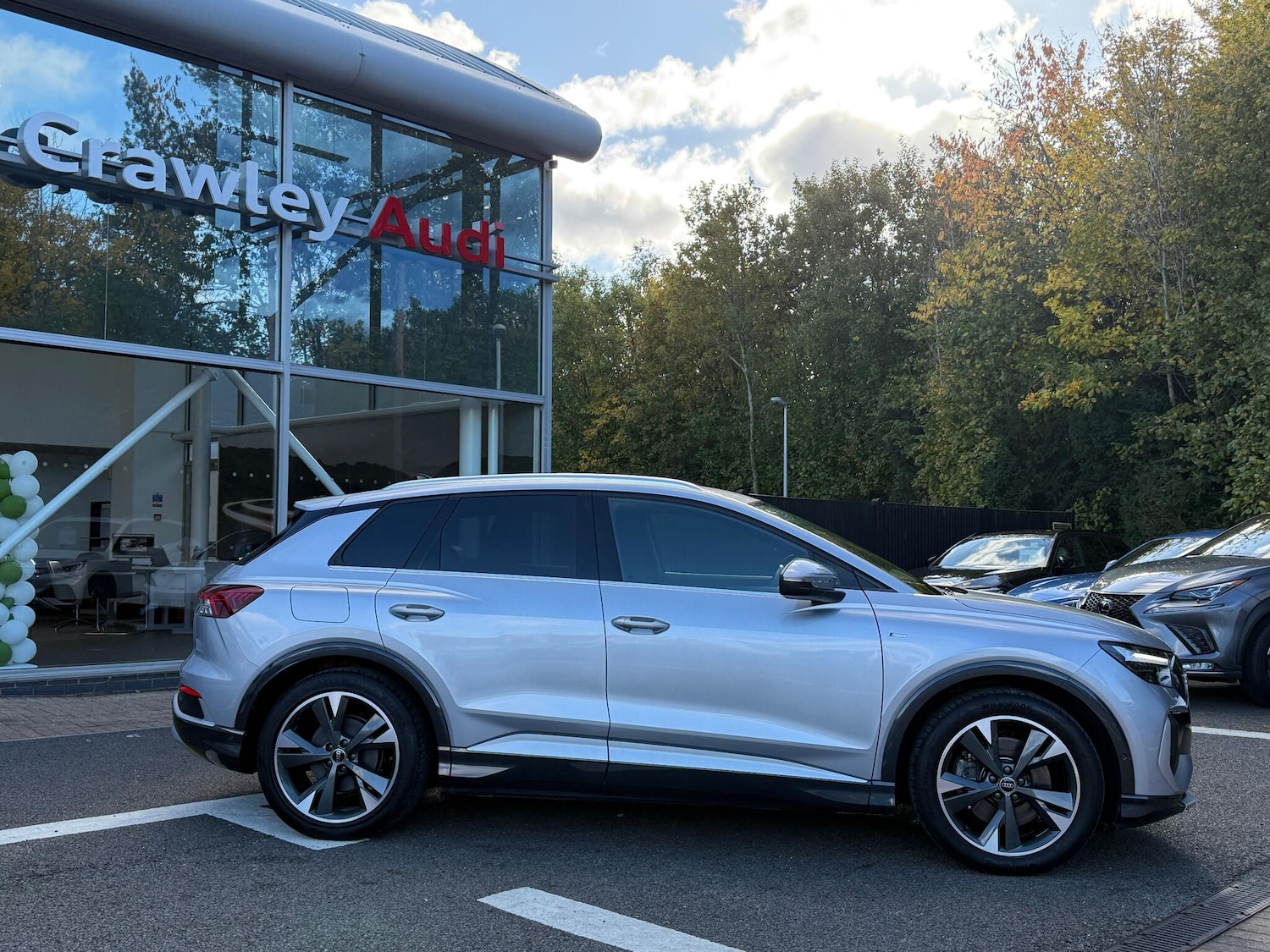 Used Audi Q4 e-tron 2022 for sale - 76377549: Photo 2