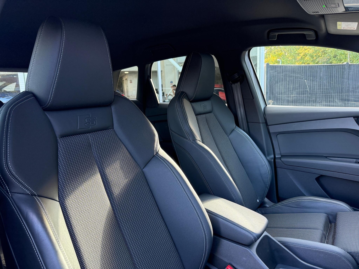 Used Audi Q4 e-tron 2022 for sale - 76377549: Photo 28