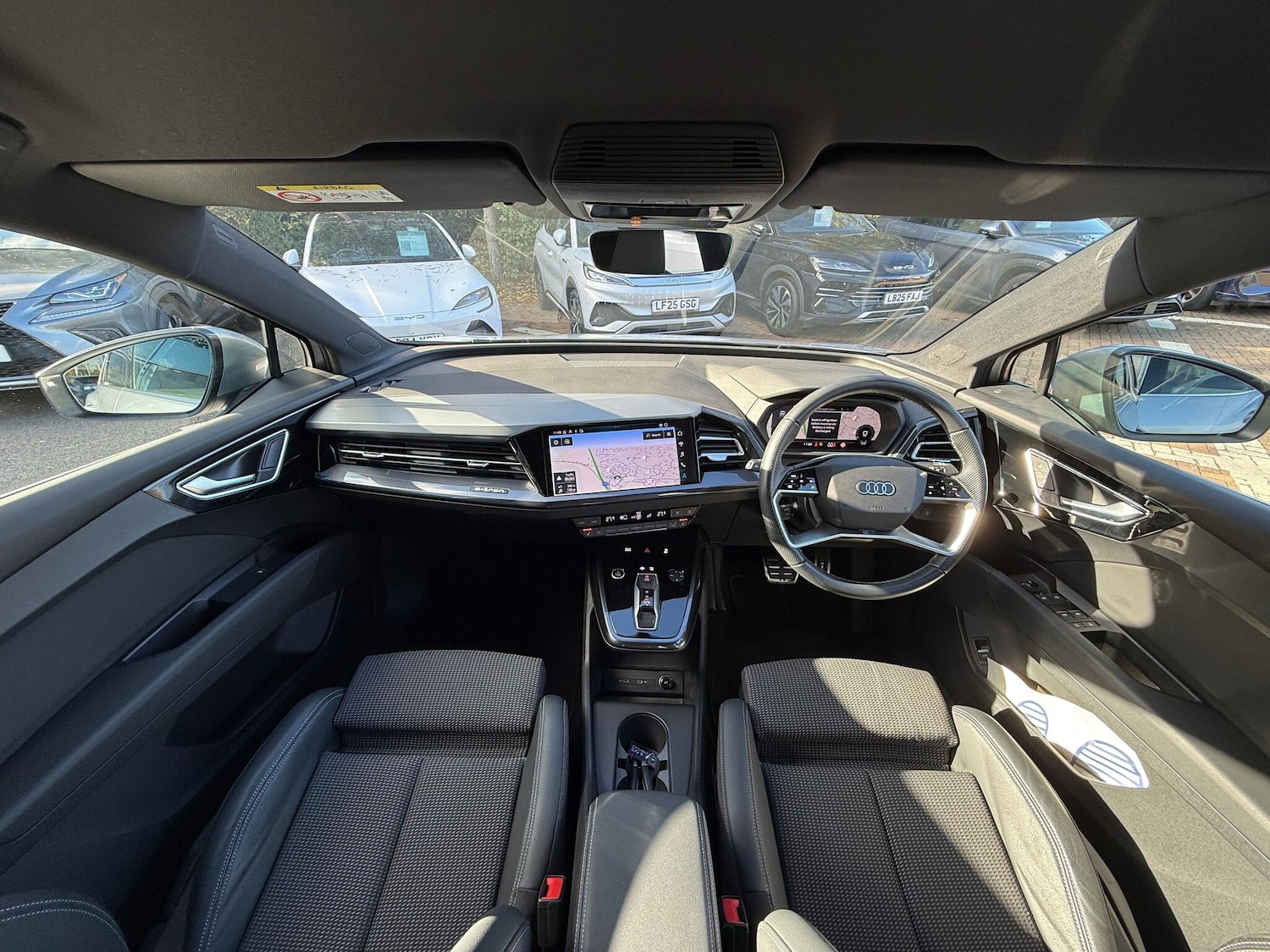 Used Audi Q4 e-tron 2022 for sale - 76377549: Photo 3