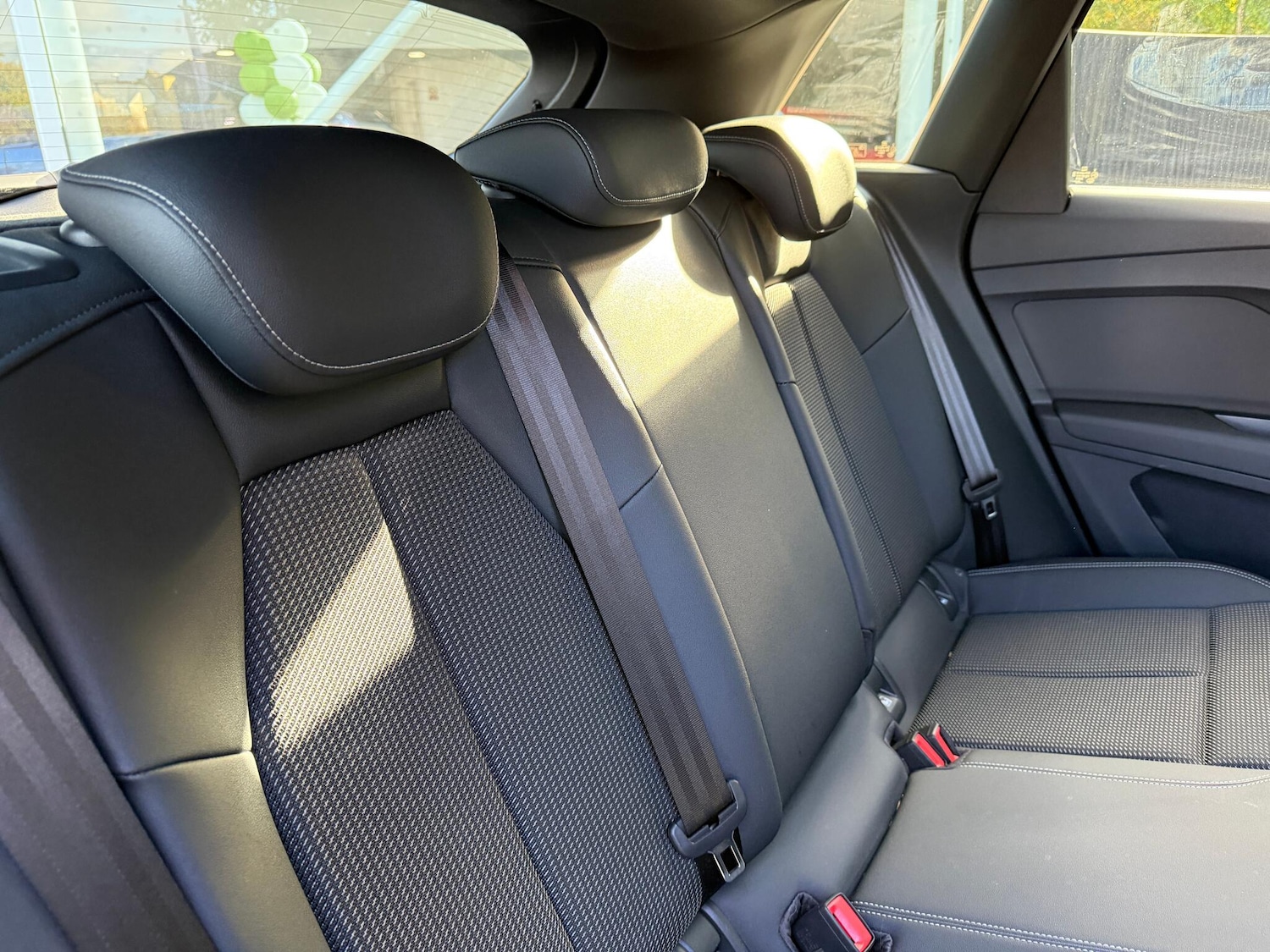 Used Audi Q4 e-tron 2022 for sale - 76377549: Photo 35