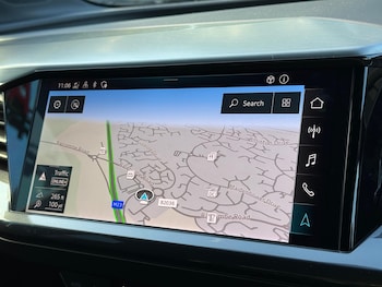 Used Audi Q4 e-tron 2022 for sale - 76377549: Photo