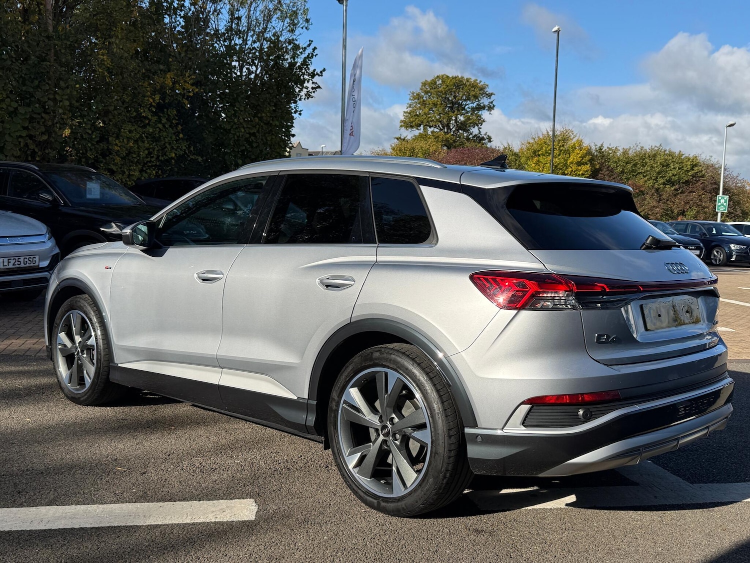 Used Audi Q4 e-tron 2022 for sale - 76377549: Photo 51