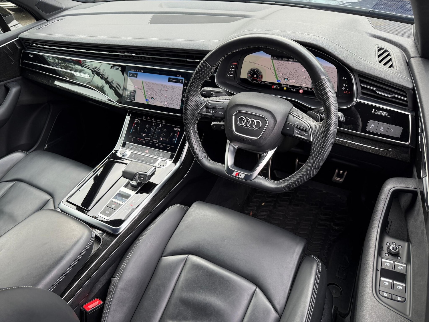 Used Audi Q7 2022 for sale - 76432179: Photo 13