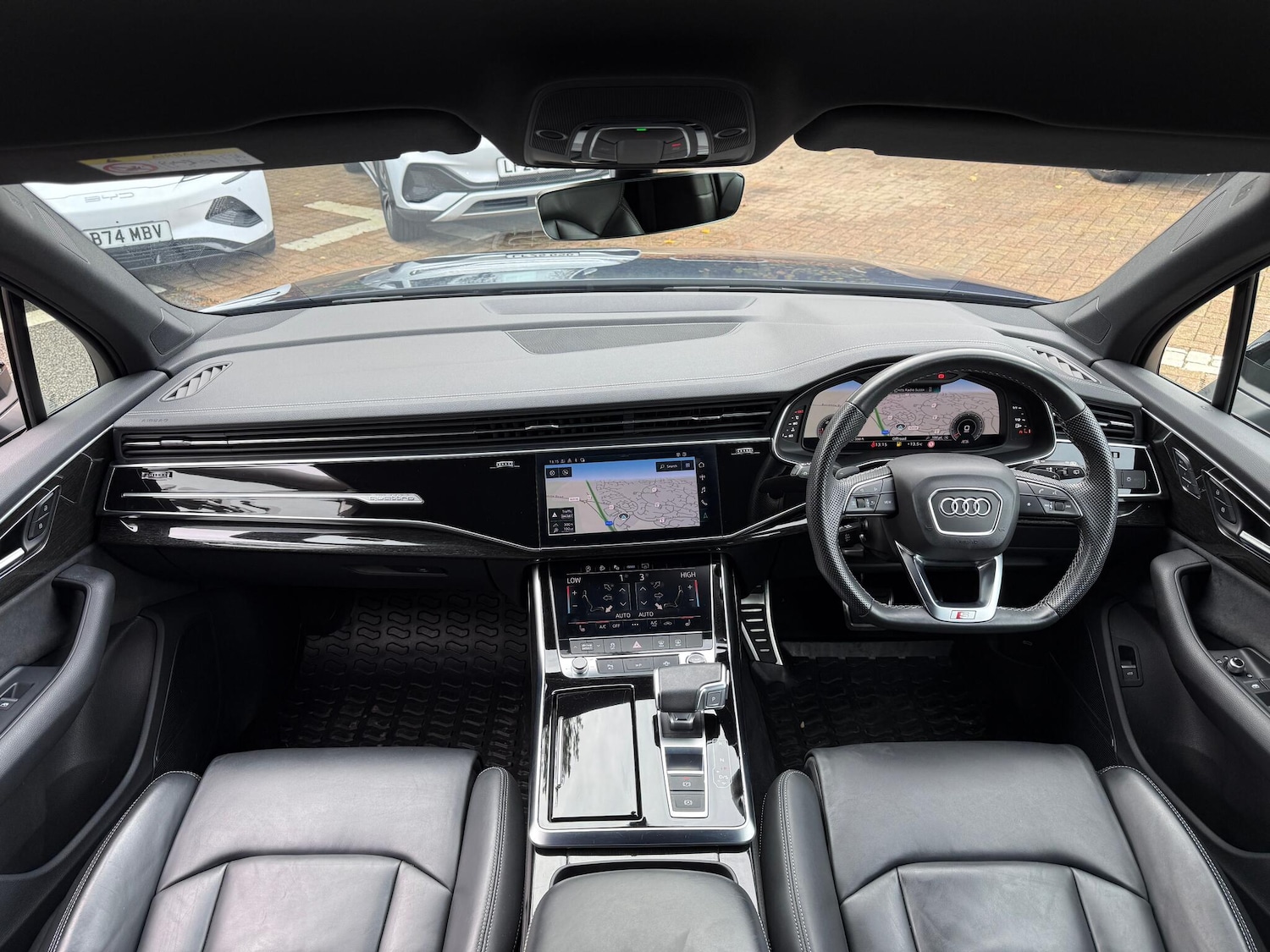 Used Audi Q7 2022 for sale - 76432179: Photo 3