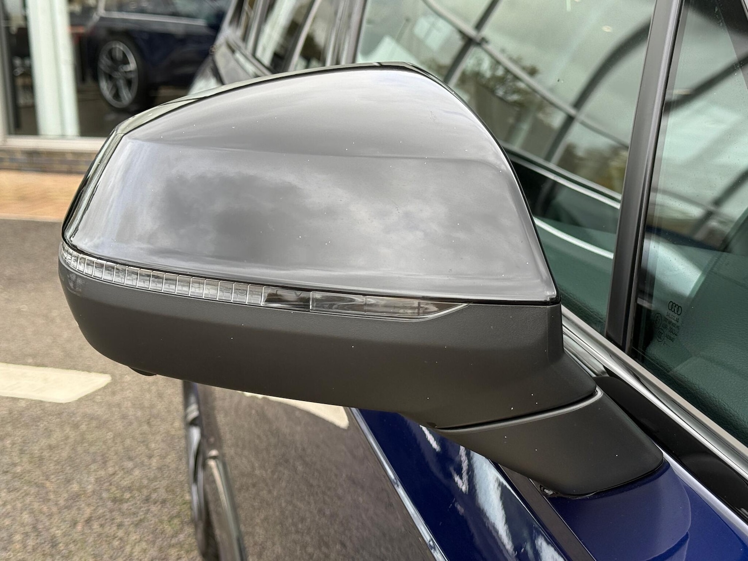 Used Audi Q7 2022 for sale - 76432179: Photo 57