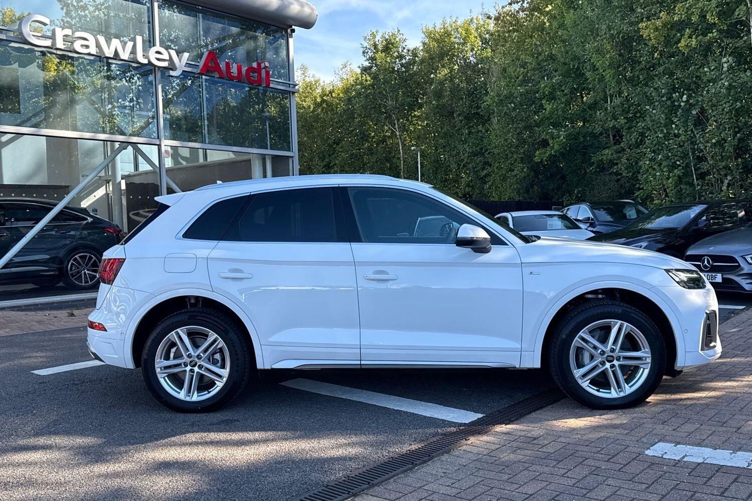 Used Audi Q5 2024 for sale - 76899522: Photo 2