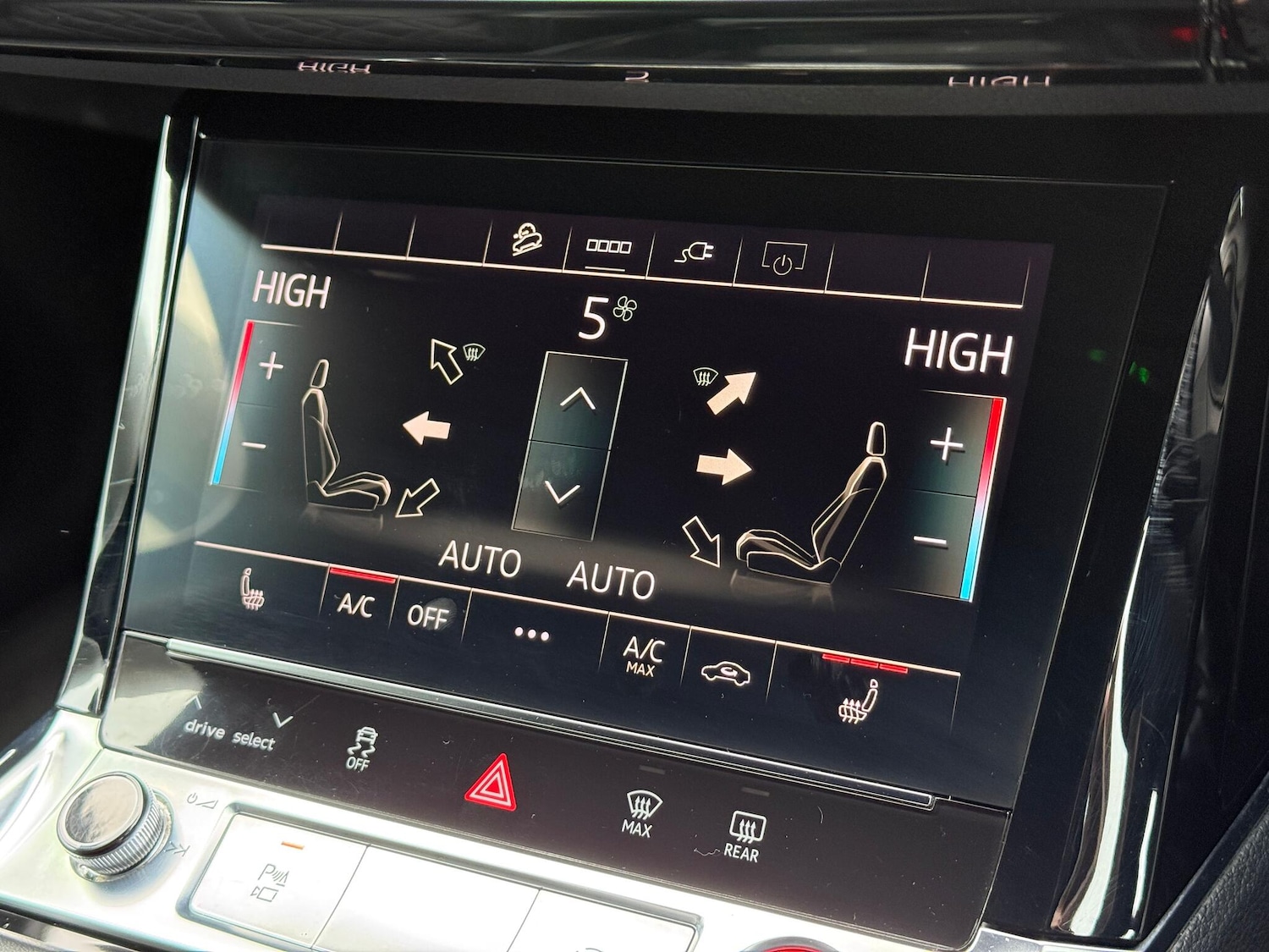 Used Audi e-tron 2021 for sale - 77411690: Photo 11