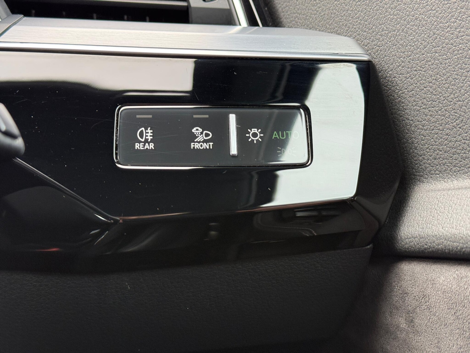 Used Audi e-tron 2021 for sale - 77411690: Photo 18