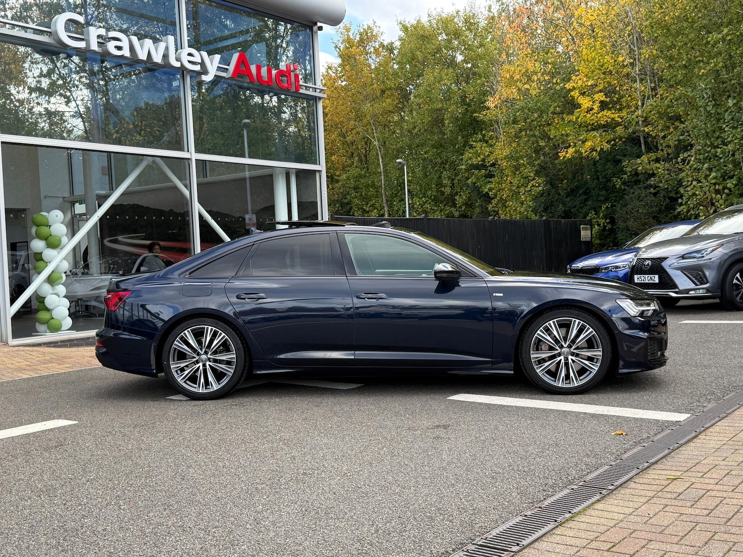 Used Audi A6 Saloon 2021 for sale - 76398585: Photo 2