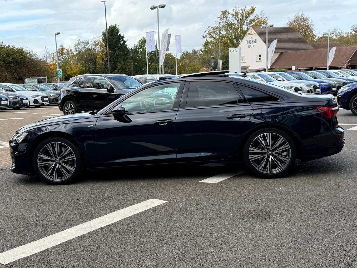 Used Audi A6 Saloon 2021 for sale - 76398585: Photo 20