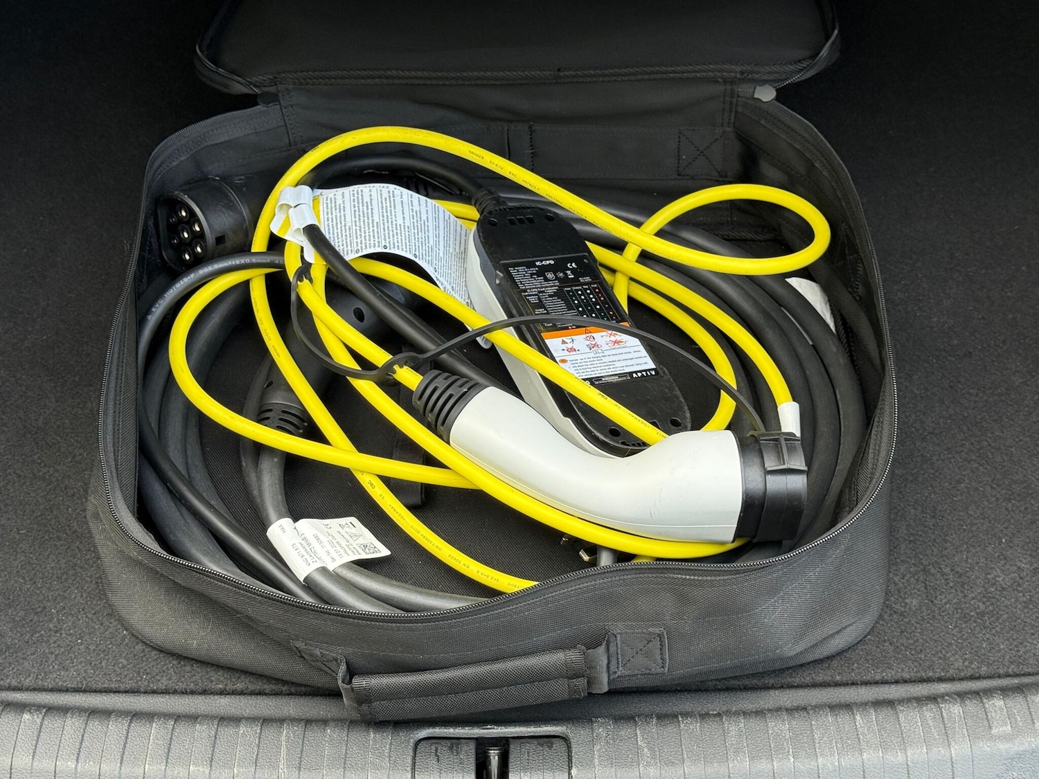 Used Audi A6 Saloon 2021 for sale - 76398585: Photo 26