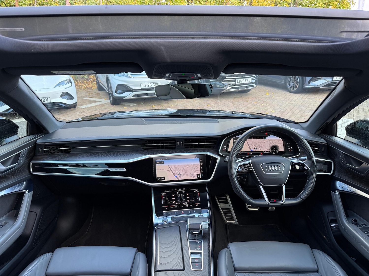 Used Audi A6 Saloon 2021 for sale - 76398585: Photo 3