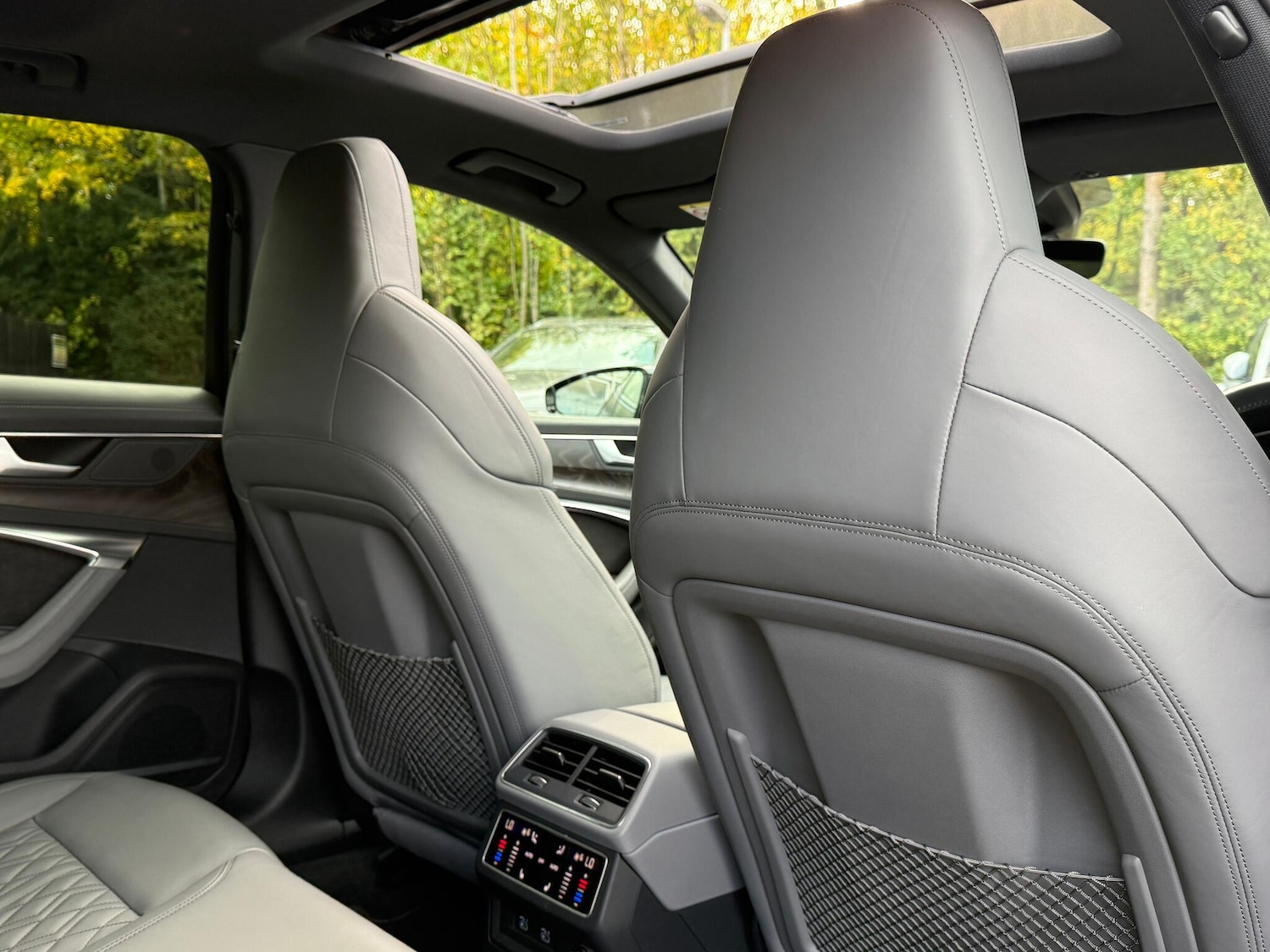 Used Audi A6 Saloon 2021 for sale - 76398585: Photo 32