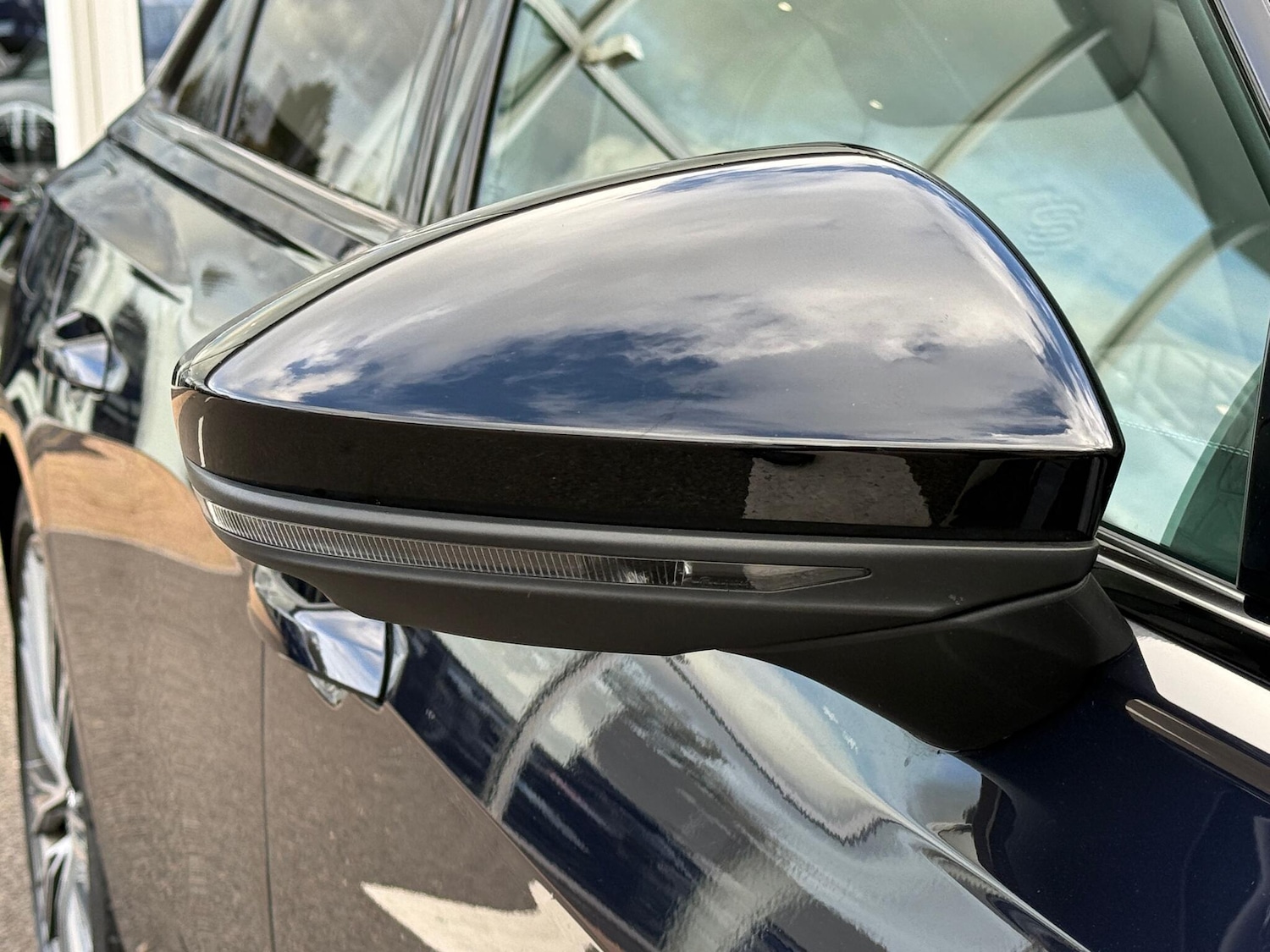 Used Audi A6 Saloon 2021 for sale - 76398585: Photo 8