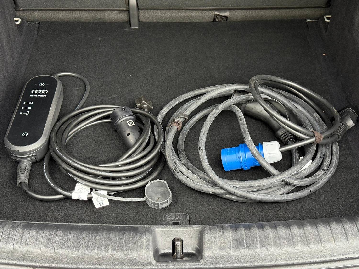 Used Audi Q4 e-tron 2021 for sale - 76457920: Photo 25