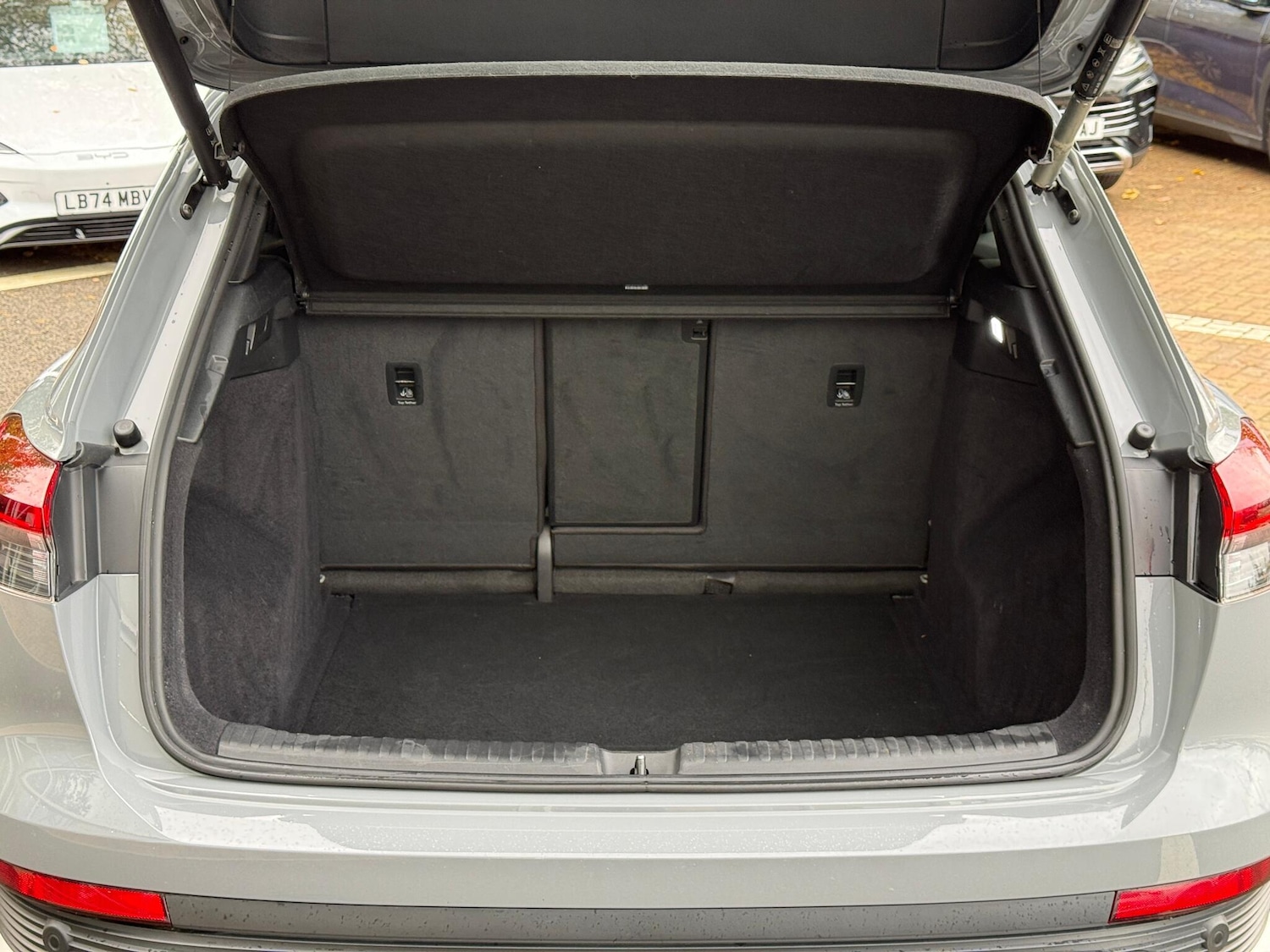 Used Audi Q4 e-tron 2021 for sale - 76457920: Photo 26