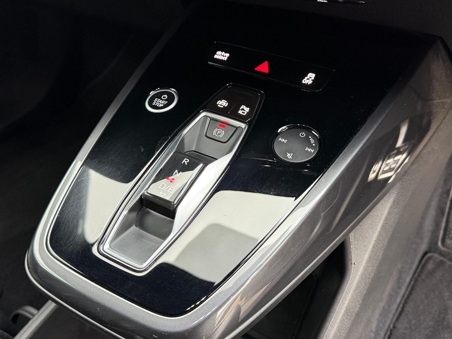 Used Audi Q4 e-tron 2021 for sale - 76457920: Photo 43