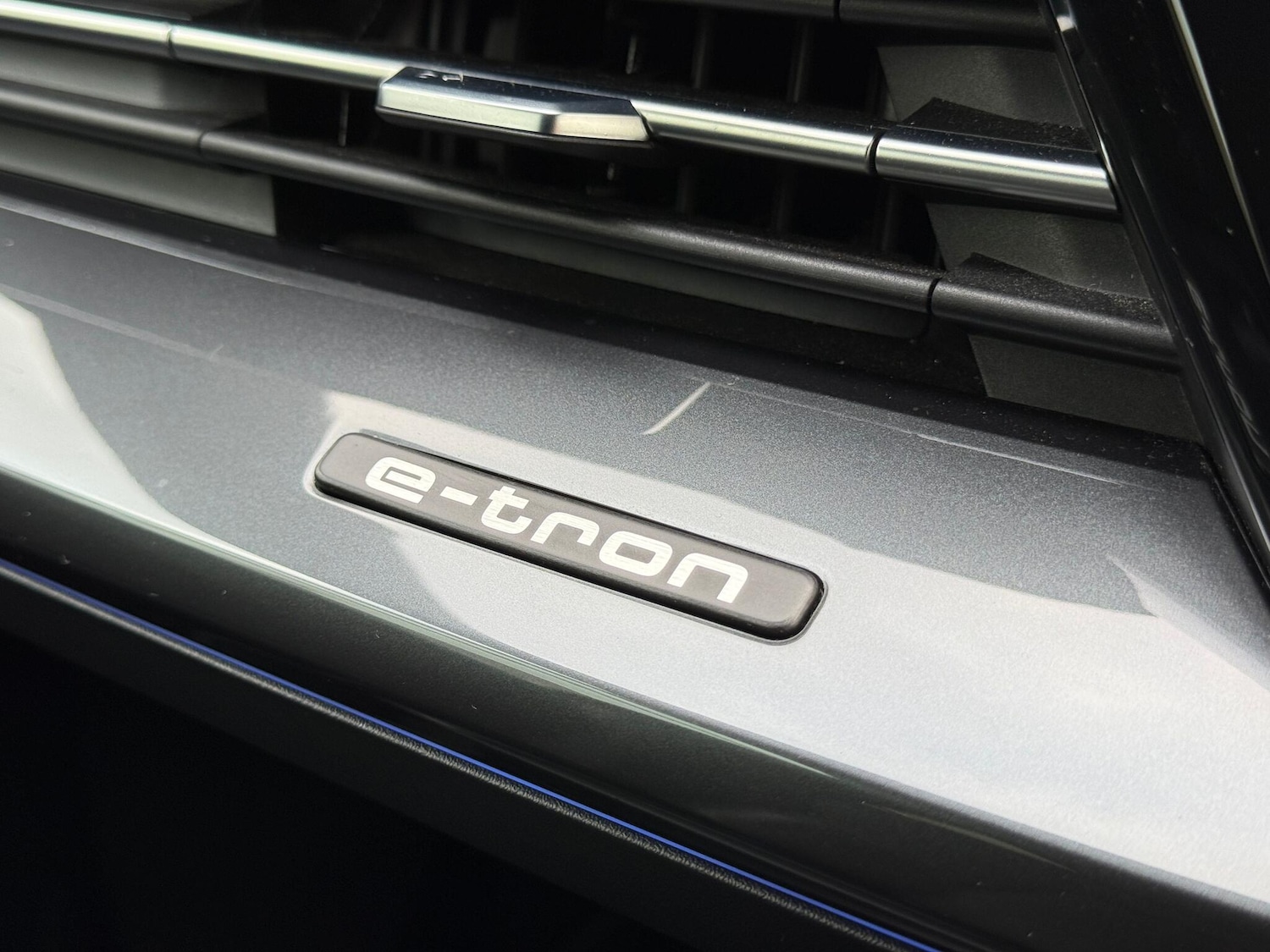 Used Audi Q4 e-tron 2021 for sale - 76457920: Photo 50