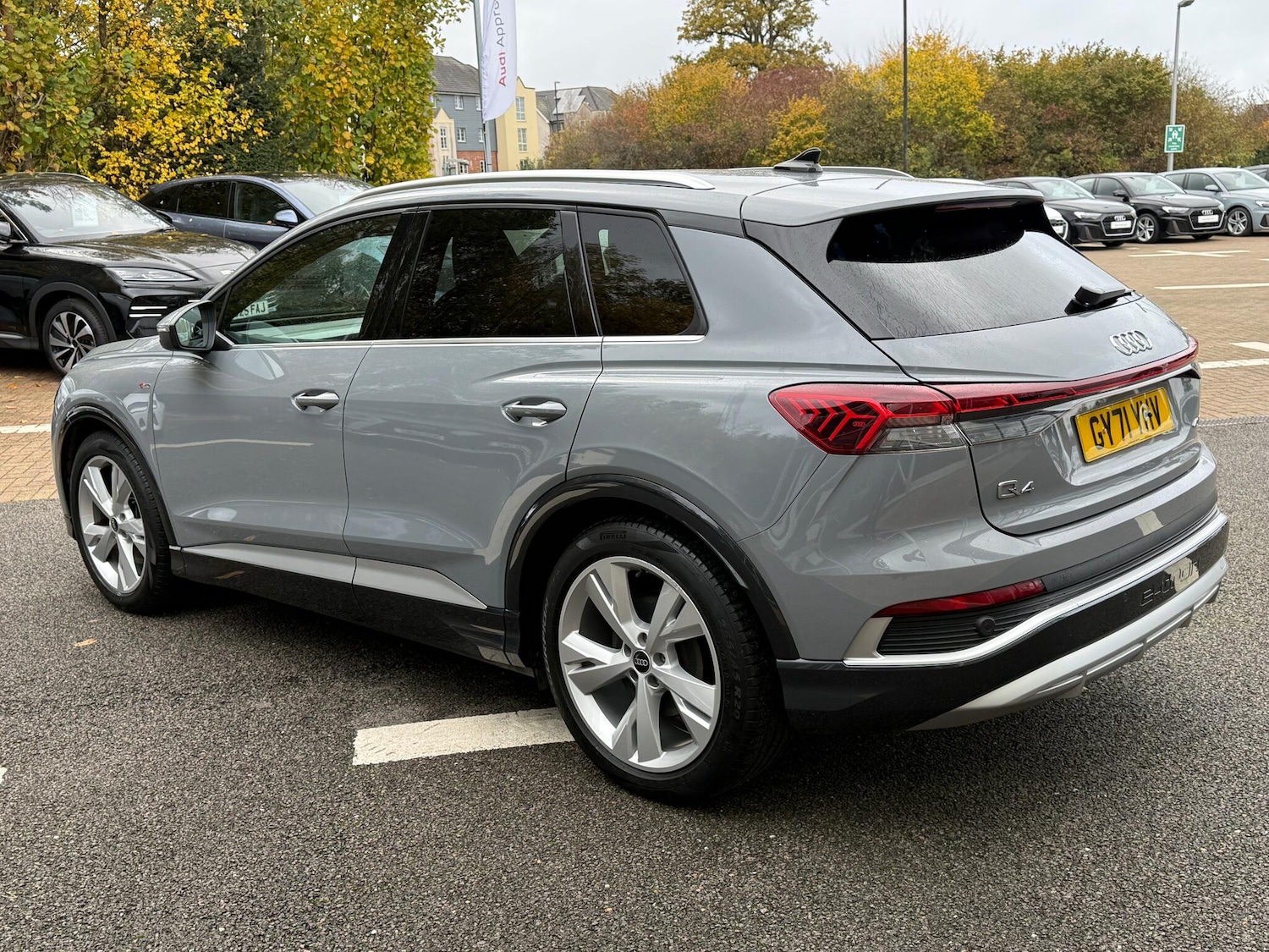 Used Audi Q4 e-tron 2021 for sale - 76457920: Photo 9