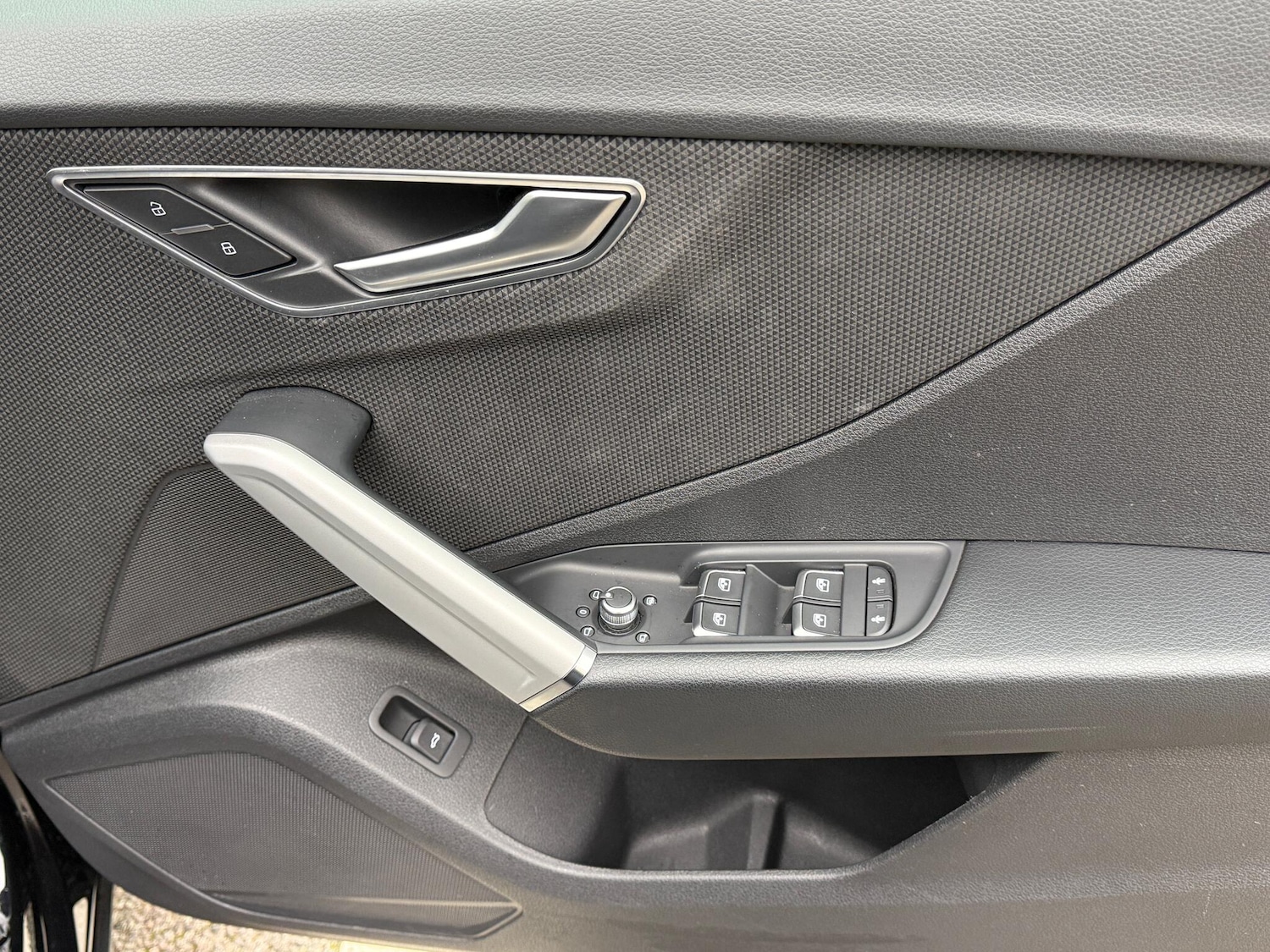 Used Audi Q2 for sale - 77331930: Photo 39