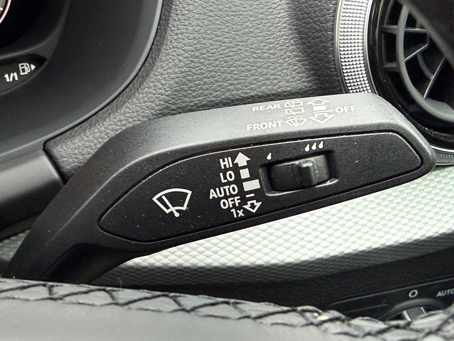 Used Audi Q2 for sale - 77331930: Photo 59