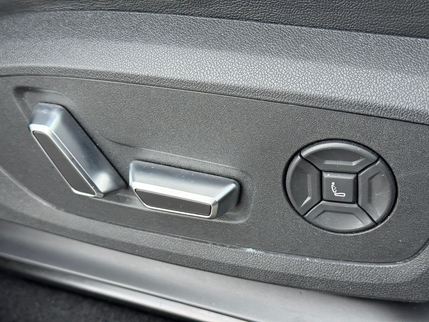 Used Audi Q6 e-tron 2025 for sale - 77410997: Photo 23