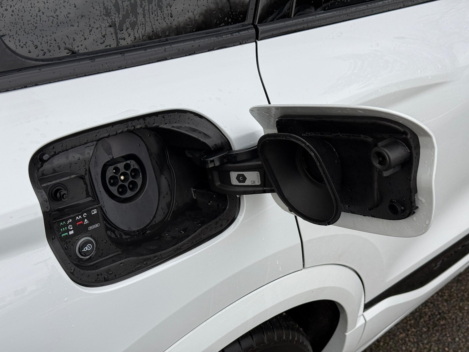 Used Audi Q6 e-tron 2025 for sale - 77410997: Photo 25