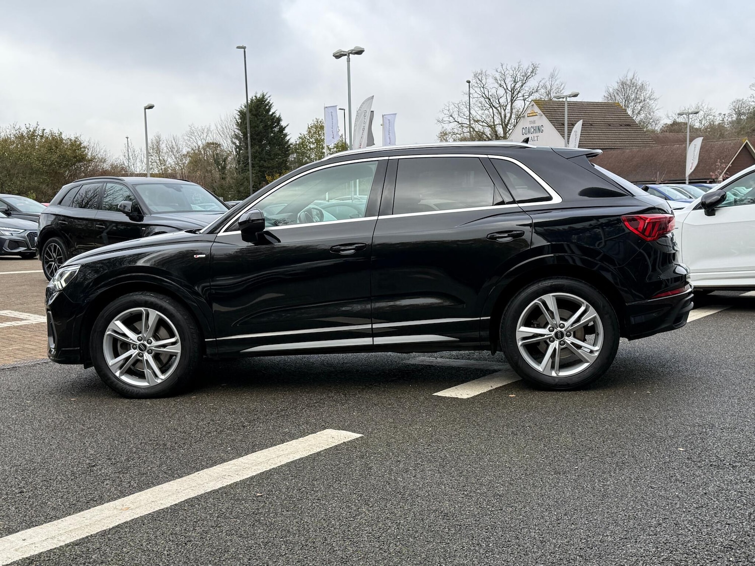 Used Audi Q3 2024 for sale - 76715196: Photo 16