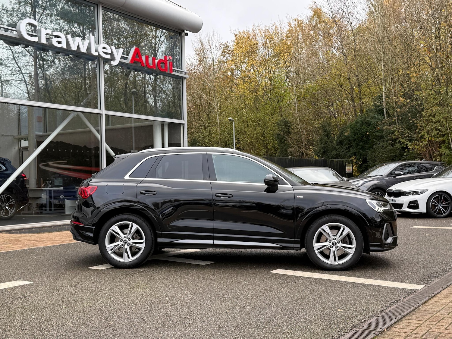 Used Audi Q3 2024 for sale - 76715196: Photo 2