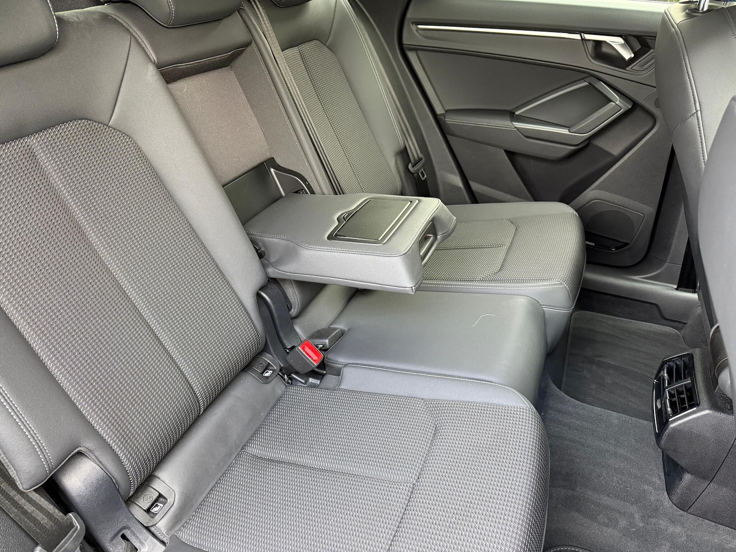 Used Audi Q3 2024 for sale - 76715196: Photo 27