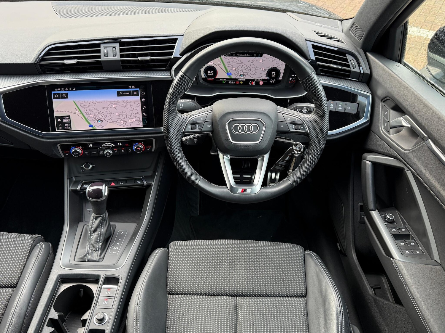 Used Audi Q3 2024 for sale - 76715196: Photo 5