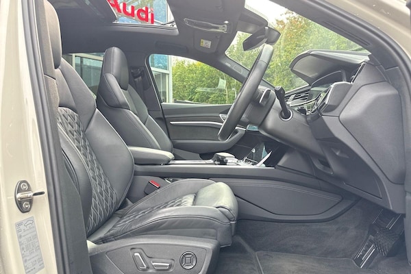 Used Audi e-tron 2021 for sale - 76349625: Photo 12