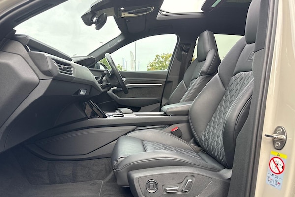Used Audi e-tron 2021 for sale - 76349625: Photo 19